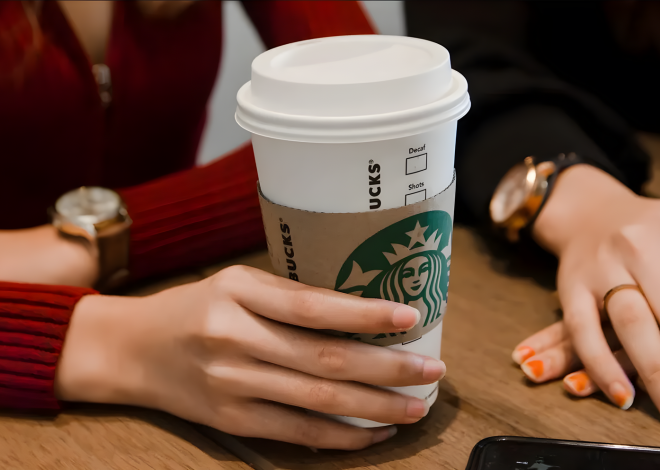Mengenal Produk Starbucks: Beragam Pilihan Minuman dan Camilan